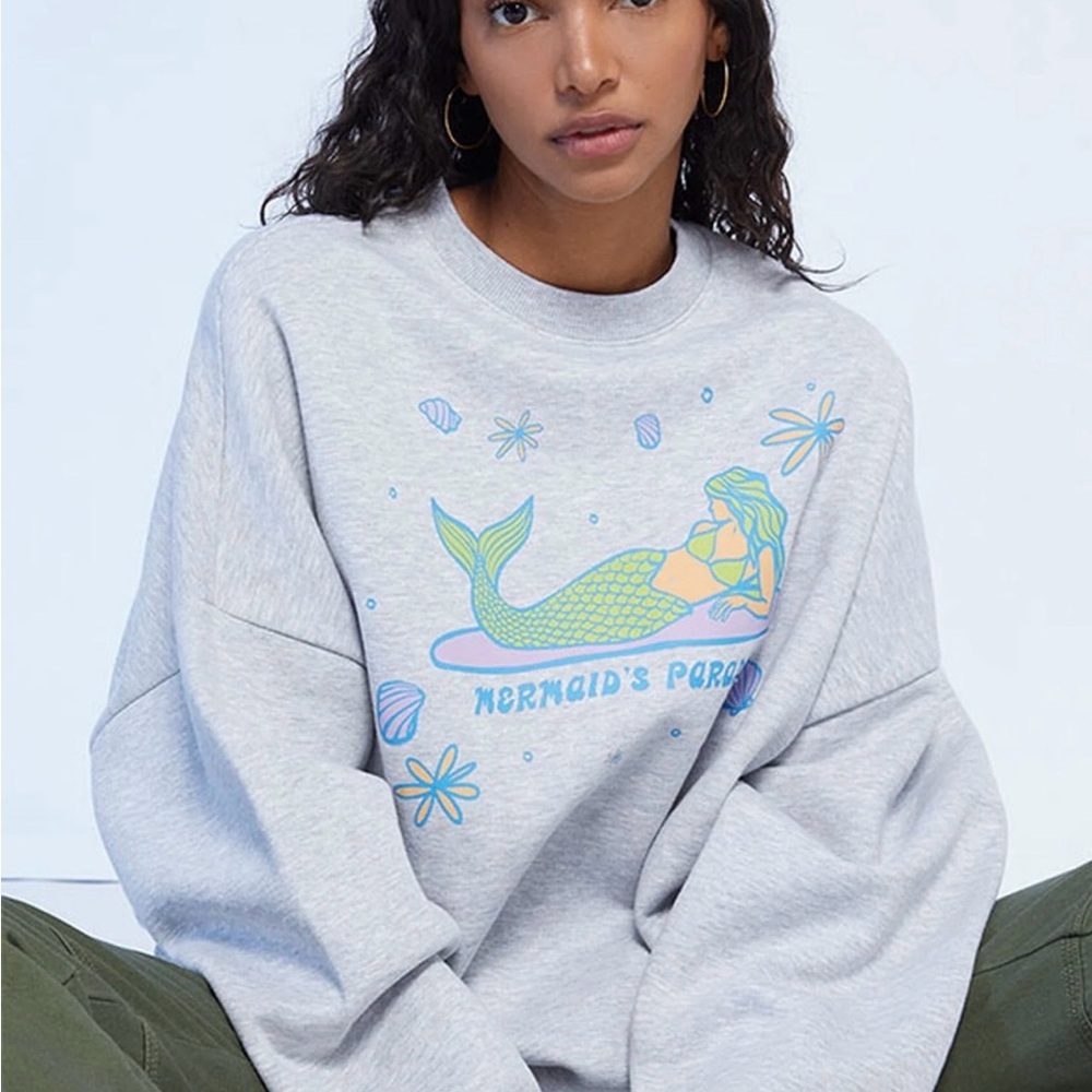 PacSun — The Mermaid's Paradise Oversized Sweatshirt